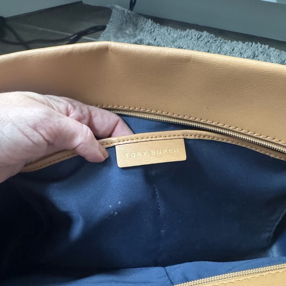 Tory Burch Tan Leather Tote Bag - Picture 4 of 8
